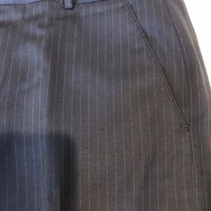 Banana Republic navy pinstripe trousers (30x32)